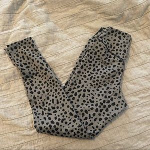 Balance Athletica Ascend Pant leopard leggings size small